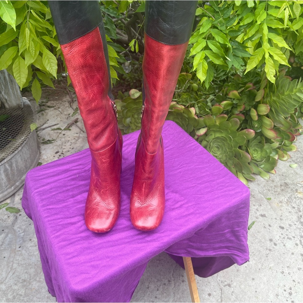 Tory Burch Boots Size 9